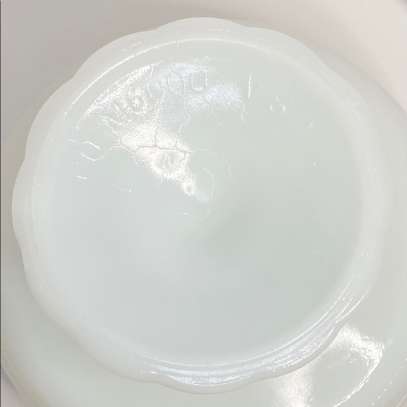 E O Brody Co 1960s White Milk Glass Compote M6000 - Picture 5 of 5